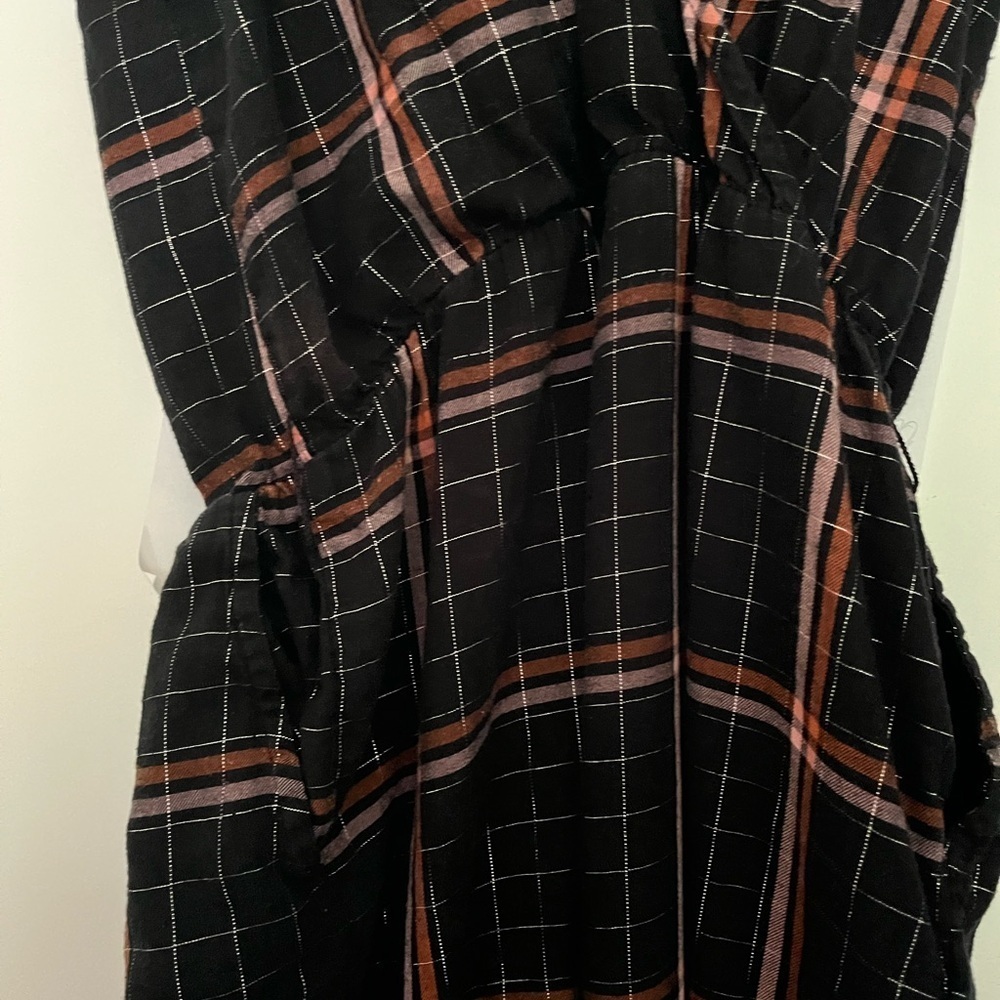 Lovely chequered jumpsuit with fine metallic thread - Picture 6 of 13